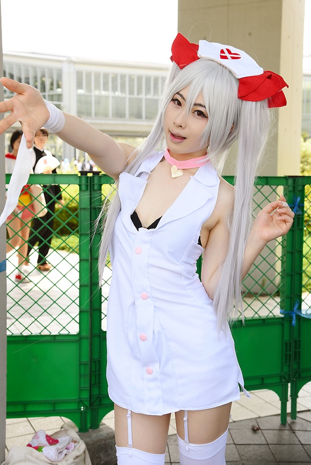 『アズールレーン』のヴァンパイアに扮する ねぎさん