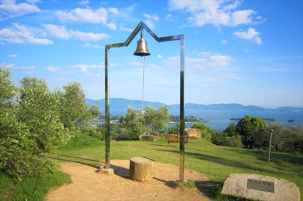 牛窓オリーブ園(幸福の鐘)