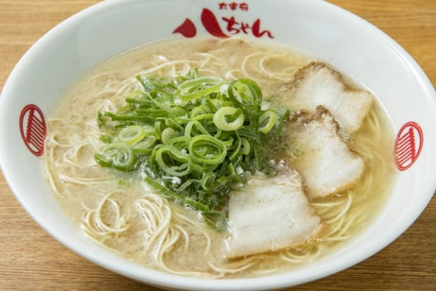 太宰府八ちゃんラーメン 博多駅前3丁目店(福岡市博多区) / とんこつラーメン(650円）