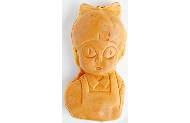 クリームチーズとパイナップルソースが美味！「ねこむすめ」（180円）/ファンファーレ（調布市小島町）