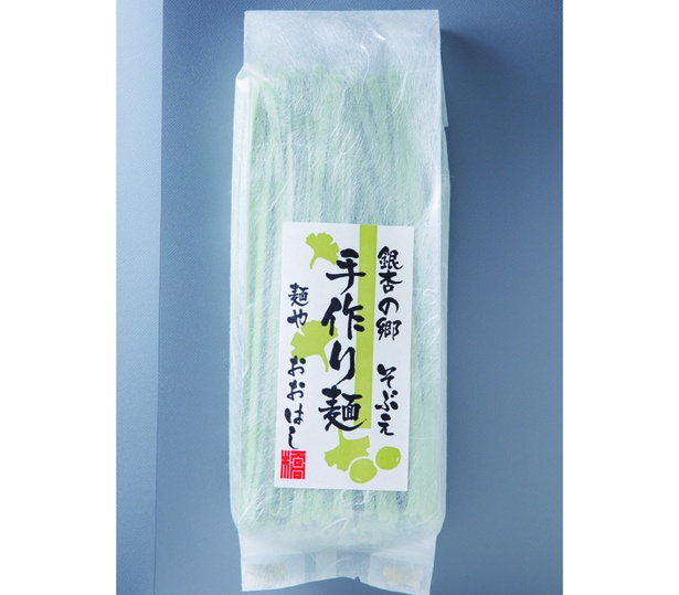新鮮な地場産のギンナンを使った「銀杏きしめん」(460円)/「大橋米店」