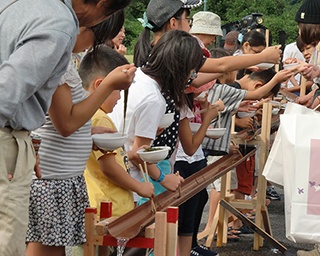 秋空の下で味わう極上バーベキュー！青森県で「第10回あおもり深浦牛BBQまつり2018」開催