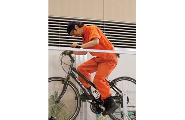 専門誌の表紙をかざるほど自転車好きな武田