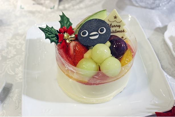京橋千疋屋「cuteなSuicaのペンギンケーキ」(4860円、限定60台)