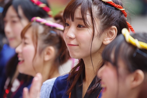 キャナルシティ博多で「『Q月Q日勝手にLinQの日』お祝いフリーLIVE」を行った、九州のアイドルグループ・LinQの吉川千愛