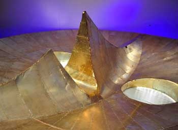 直径11mの初代「黄金の顔」の迫力を体感せよ！ 展覧会「太陽の塔」があべのハルカス美術館で開催