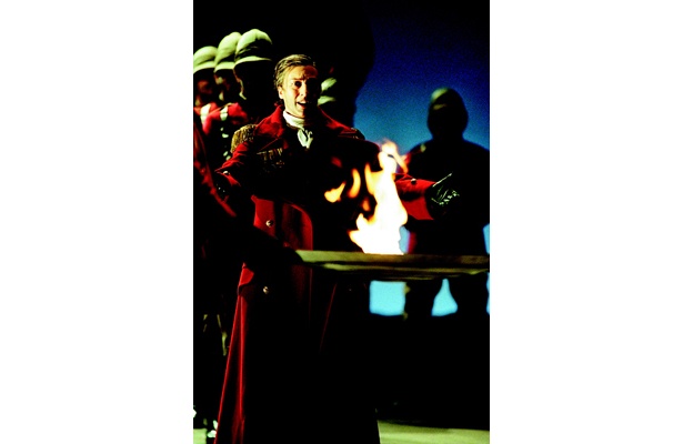 ヘンデル「ジュリオ・チェーザレ」 “Giulio Cesare” Photo by Mike Hoban　(c)Glyndebourne 2005