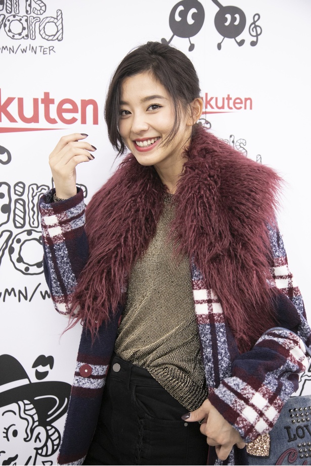 朝比奈彩さん