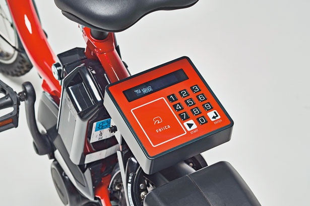 交通系ICカードやおサイフケータイでワンタッチ貸出に対応。自転車にGPSを搭載し、位置情報をリアルタイムで確認できる/ドコモ・バイクシェア 大阪バイクシェア