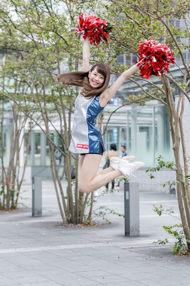 今年でRFC5年目のKANA。「がんばる人を応援したい！」という気持ちでいつも笑顔でパフォーマンスをする