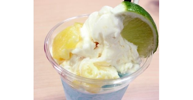 「ピーチブルーハワイ」は南国風のテイスト！