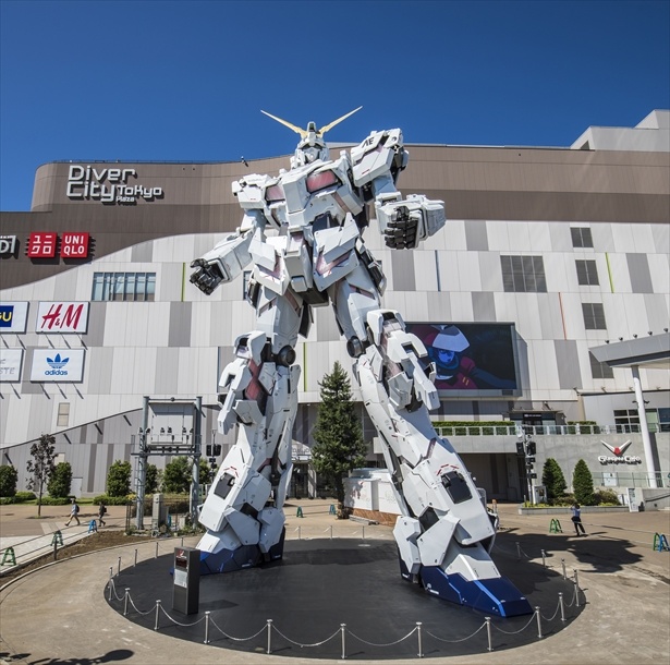 実物大ユニコーンガンダム立像 1周年 新たなガンダムはお台場の象徴となったか 1 2 ウォーカープラス