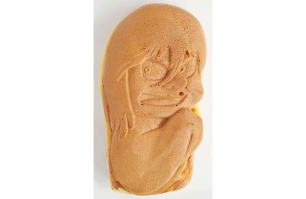 「砂かけ婆」(150円)はカスタード入り