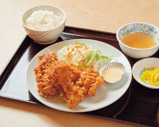 コスパ抜群のからあげ定食求めて毎日サラリーマンで満席！大阪中之島「煌 きらめく」