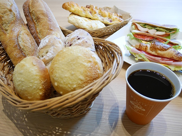 箱根湯本駅にある｢箱根カフェ｣では商品購入が5％引きに！