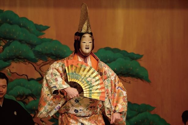 初心者にもわかりやすい「薪能」