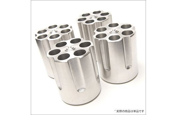 アルミを削りだすことで完成した美しいフォルム