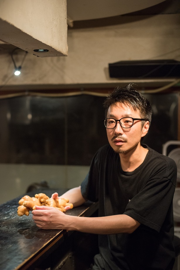 【写真を見る】店をプロデュースした柴田さん。「今後は別の食材で『●●は文化。』という店を作りたい」
