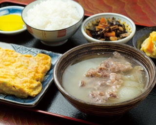 具材は3種のみ！歴史ある地元の名物食堂「かね又」が伝える昭和のシチューの味