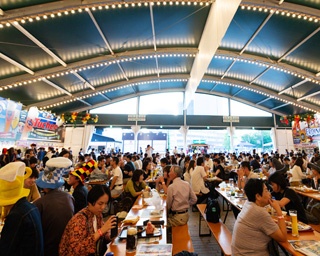 170種以上のビールやドイツ料理を味わえる「横浜オクトーバーフェスト2018」開催中！