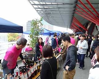 岐阜駅前で100種類以上のこだわりワインが楽しめる「岐阜ワインフェスタ2018」が開催