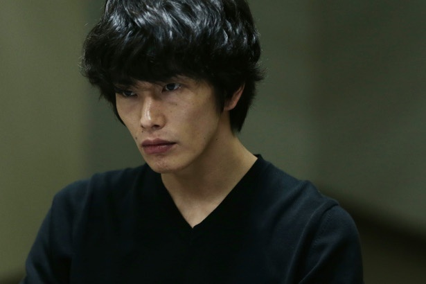 【写真を見る】死刑囚を演じた、劇団・柿喰う客の玉置玲央は映画初出演の注目株!
