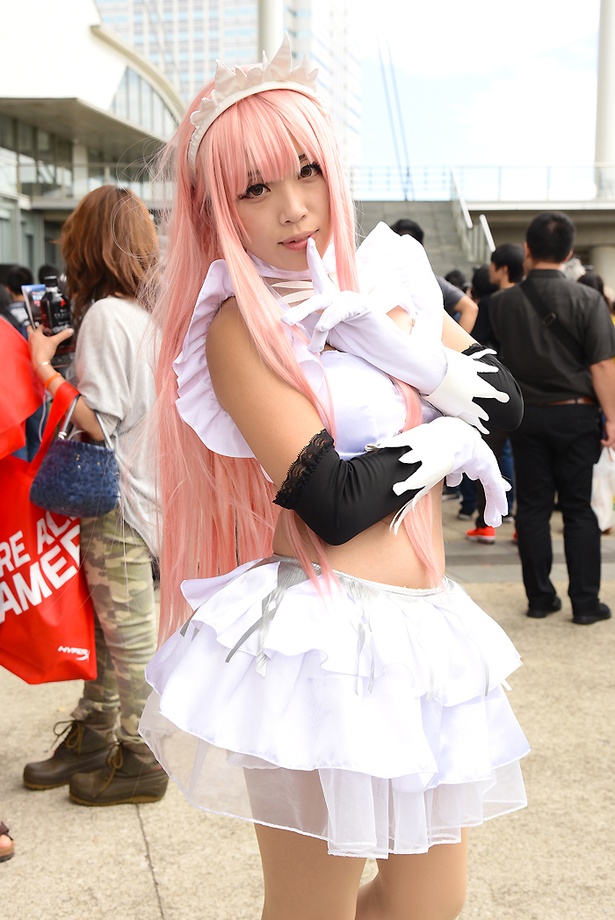 『Fate/Grand Order』の女王メイヴに扮する ぺた子さん