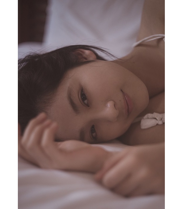 「平祐奈写真集(仮)」は11月12日(月)発売