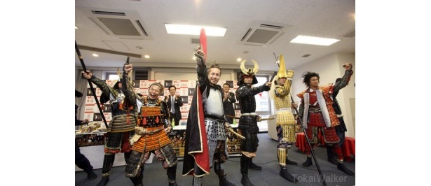 熱くPRする『おもてなし武将隊』の皆さん