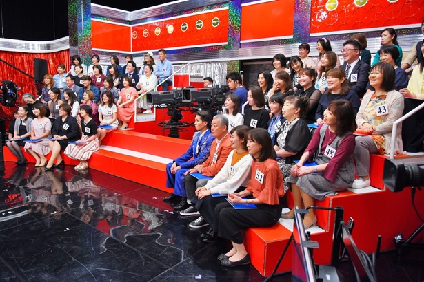 客席には宝塚ファン52人が大集合!
