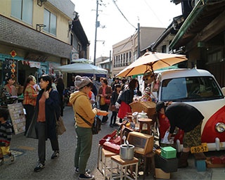 レトロな雰囲気が味わえる！岡山県「第9回 西大寺五福通りレトロ・マルシェ」
