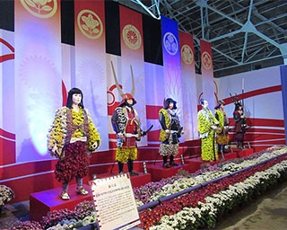 西郷隆盛などの偉人をモデルにした菊人形が登場！福井県越前市「2018たけふ菊人形」