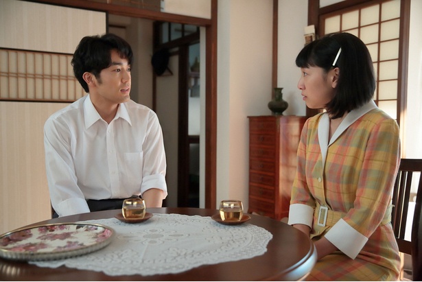 「萬平くんと会うべきだ」と福子に伝える真一