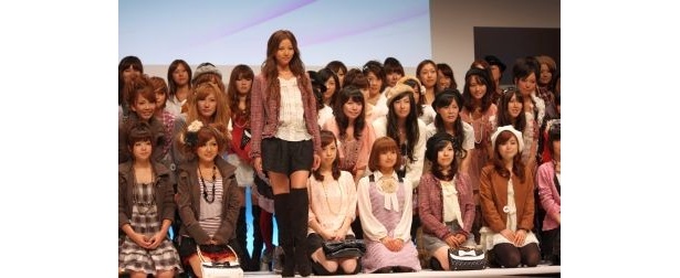 【写真】女優でモデルの香里奈さんも審査委員長として登場！