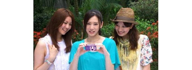 ソニー「サイバーショット“DSC-WX5”」のTV-CMは、8月21日(土)からOAスタート