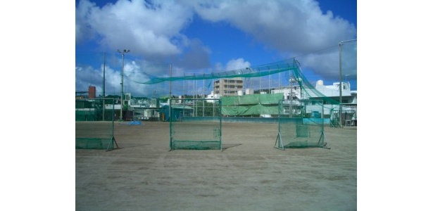 興南高校野球部のグラウンド