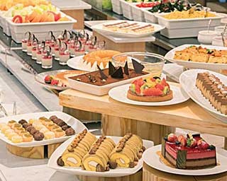 名古屋東急ホテルがリニューアル！シェフ自慢のスイーツ＆デリカブッフェにライブキッチンも登場!!