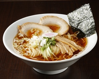 新潟の淡麗界に颯爽と登場！3つのスープが織り成す至極の新店「中華そば とみ屋」