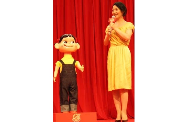 「子供が大きくなったら不二家に連れて行って、大好きなナポリタンを食べさせたいな」とコメント