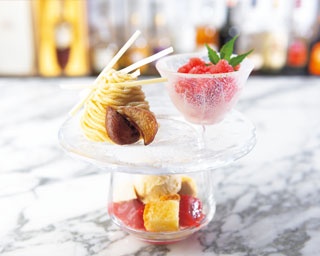 お酒とチョコのカップリングを体感！“フロランタン”のボンボンショコラ