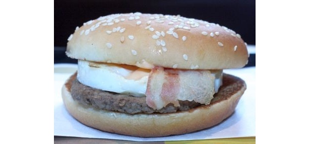 通常サイズの「月見バーガー」