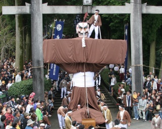 巨体が歩く伝統のまつり・鹿児島県曽於市で｢弥五郎どん祭り｣開催