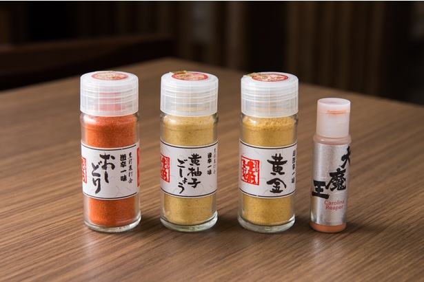 豊前裏打会独自の薬味も一通り完備