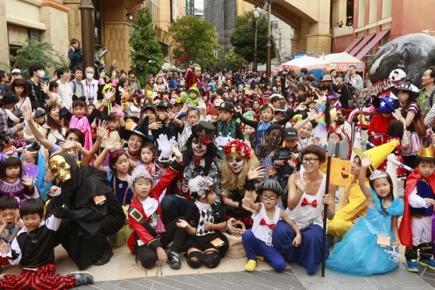 パレードには約2200人が参加！