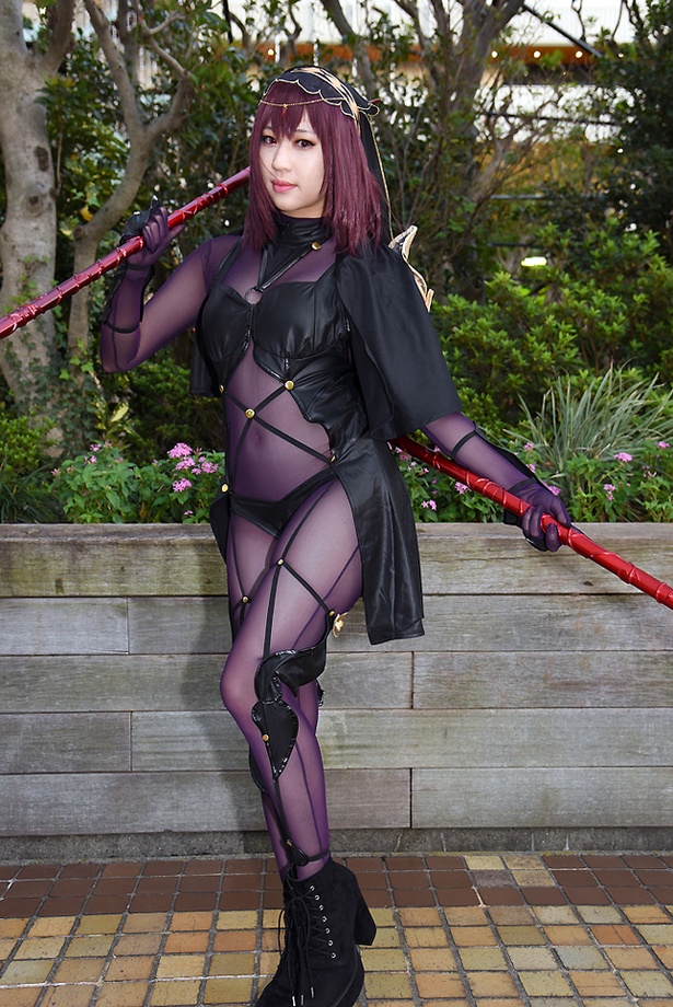 『Fate/Grand Order』のスカサハに扮する牡丹黎海さん