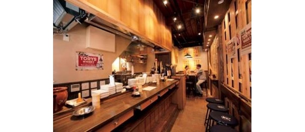「ゴチニク 祖師谷大蔵店」の店内