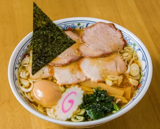 独学で見出した白河ラーメンの理想形！ 地鶏の芳醇な旨味で魅了・福島「麺屋 左吉」