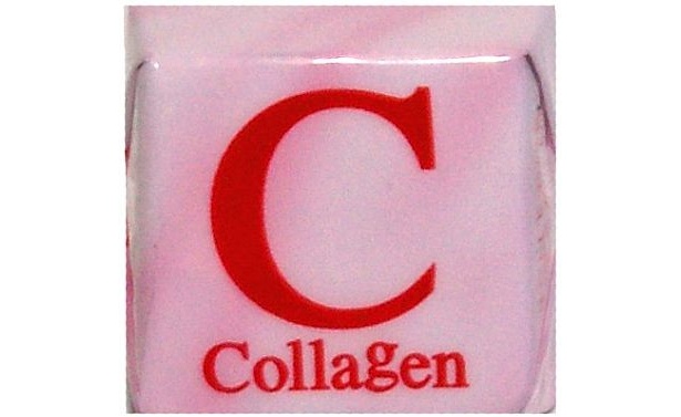 コラーゲンピーチチョコはピンクのマーブル柄