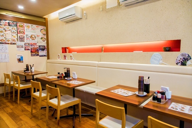 店内(麺処 若武者)