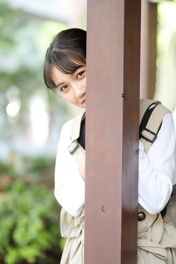 「ちょっと照れくさいですね」とはにかむ表情も魅力的